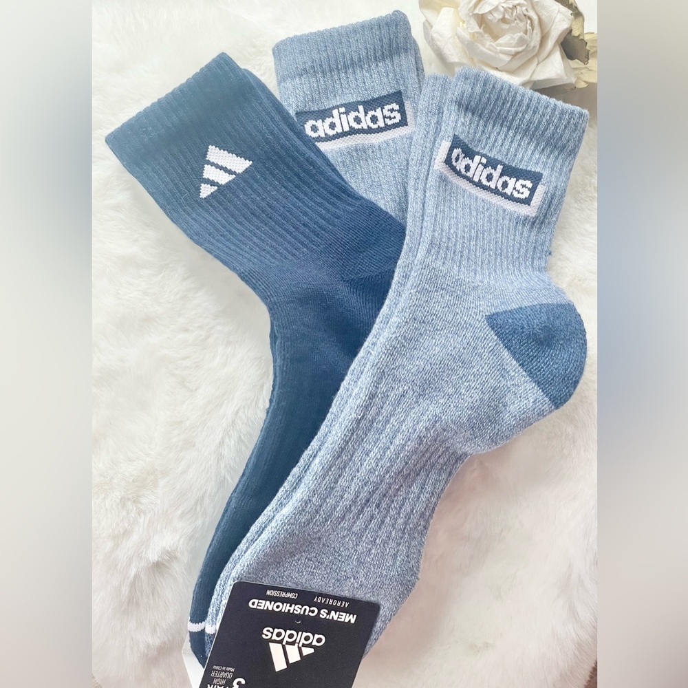New with tags ADIDAS 3PK MENS CUSHIONED HIGH QUARTER SOCKS with COMPRESSION BLUE